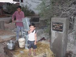 Fully functional hand pump